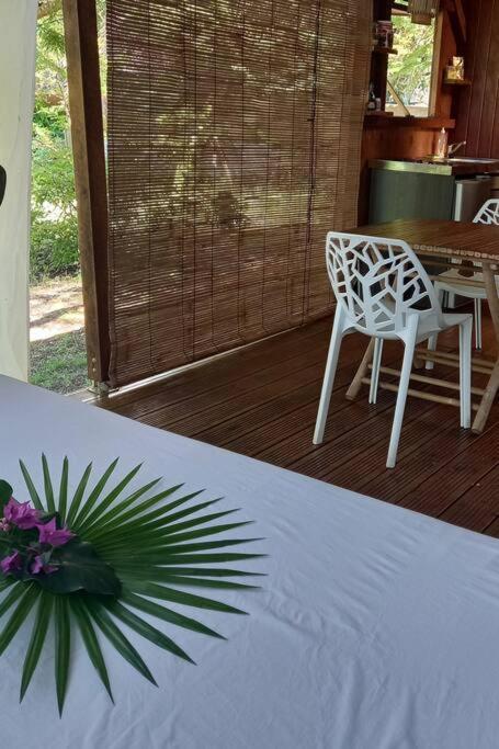 Bungalow Atypique Ti Bambou A 500M De La Plage Сент-Анн Екстер'єр фото