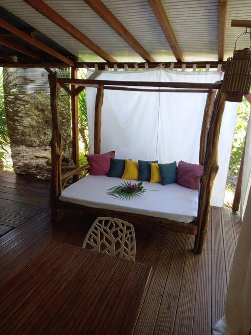 Bungalow Atypique Ti Bambou A 500M De La Plage Сент-Анн Екстер'єр фото