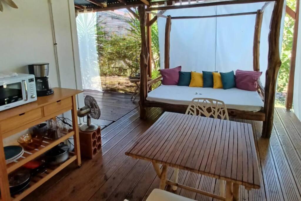 Bungalow Atypique Ti Bambou A 500M De La Plage Сент-Анн Екстер'єр фото